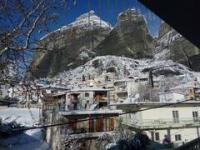 /customerDocs/images/avatars/69050/69050-ΔΙΑΜΕΡΙΣΜΑΤΑ ΔΙΑΚΟΠΩΝ-MARYS-MODERN-ELEGANT-APPARTMENT-ΚΑΛΑΜΠΑΚΑ-ΜΕΤΕΩΡΑ-KALABAKA-METEORA-LOGO.jpg